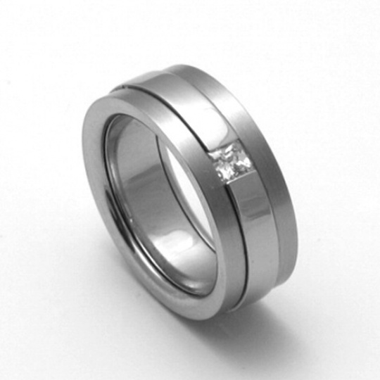 Dámský titanový snubní prsten TTN2202