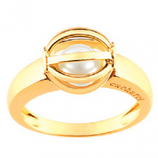 Zlatý prsten Cacharel XF003JN, materiál žluté zlato 585/1000, kultivovaná perla, váha: 4.30g
