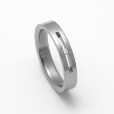 Dámský titanový snubní prsten TTN1102